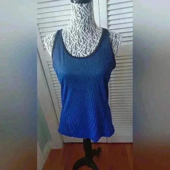 Hyba Activewear Women's Medium Gym  Yoga Sportswear Top - Picture 1 of 7